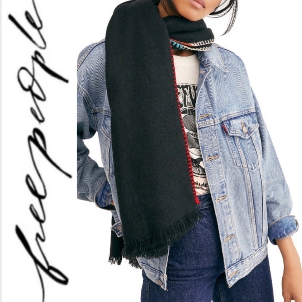 HP ๐ FREE PEOPLE Common Thread Blanket Stitch Rectangle Scarf/Wrap in Black NWT
